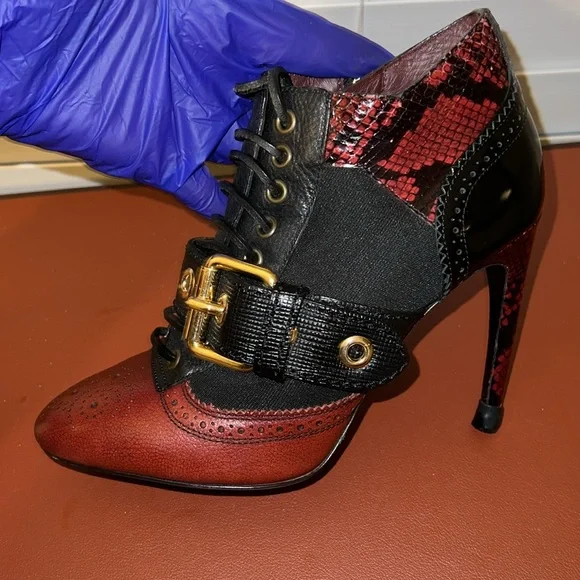 VGUC - Burberry Westmarsh Ankle Boots - Picture 10 of 16